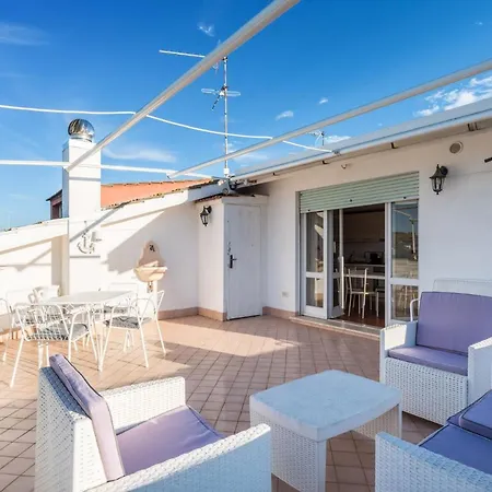Terrazza D'amare Анцио